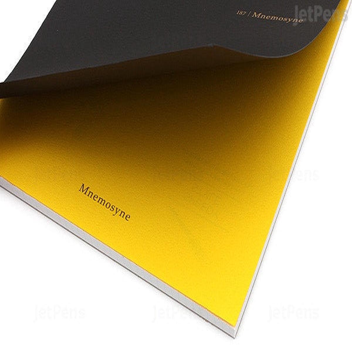 Maruman Mnemosyne 5mm SQ Notepad-A4